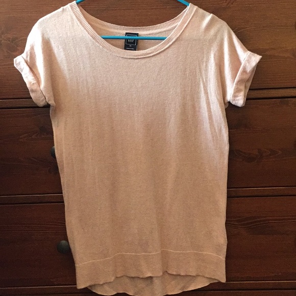 GAP Women’s Sweater Short Sleeve Shirt - Picture 1 of 5